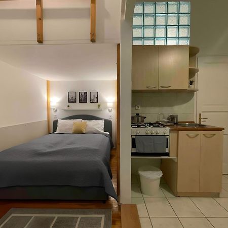 R172 Elitehost Raday Studio Apartment Budapesta Exterior foto