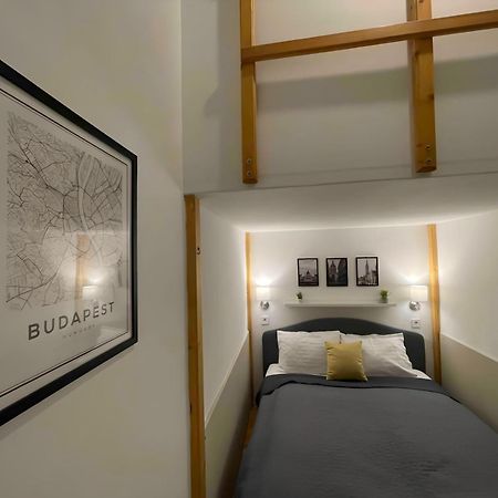 R172 Elitehost Raday Studio Apartment Budapesta Exterior foto
