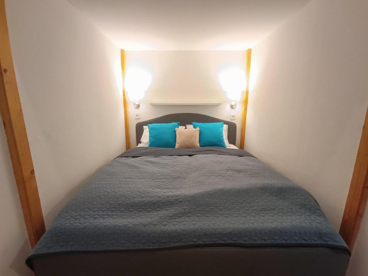 R172 Elitehost Raday Studio Apartment Budapesta Exterior foto